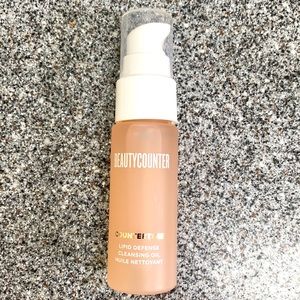 Beautycounter Lipid Defense Cleansing Oil